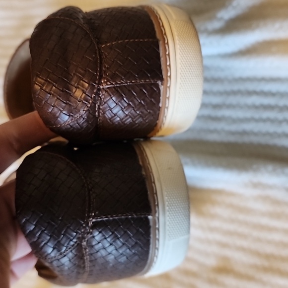 VAN HEUSEN MEN'S SHOES BROWN SIZE 13 SLIP ,PRE-OWNED - Picture 3 of 8